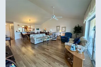 10686 Gulfshore Dr #304 A, Naples, FL 34108 - Photo 8