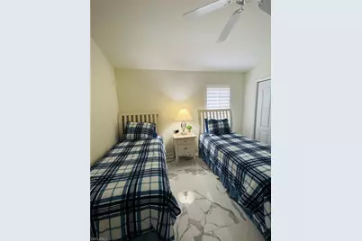 1031 Tivoli Ln, Naples, FL 34104 - Photo 14