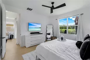 10490 Spruce Pine Ct, Fort Myers, FL 33913 - Photo 14