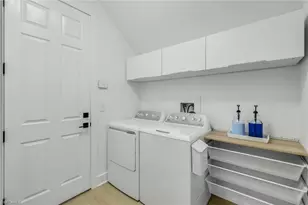 10490 Spruce Pine Ct, Fort Myers, FL 33913 - Photo 22