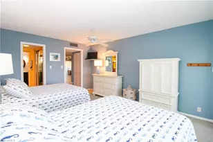 1 Bluebill Ave, Naples, FL 34108 - Photo 18