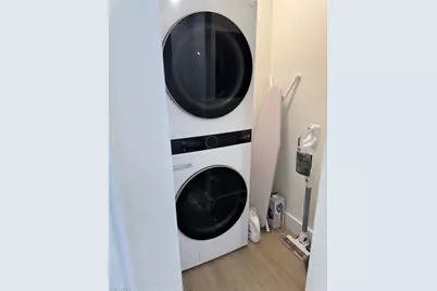 1550 Gulf Shore Blvd N #E5, Naples, FL 34102 - Photo 8