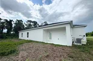 842 Sentinela Blvd, Lehigh Acres, FL 33974 - Photo 24