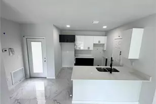 842 Sentinela Blvd, Lehigh Acres, FL 33974 - Photo 6