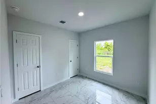 842 Sentinela Blvd, Lehigh Acres, FL 33974 - Photo 20