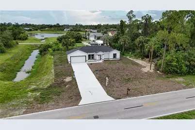 842 Sentinela Blvd, Lehigh Acres, FL 33974 - Photo 32
