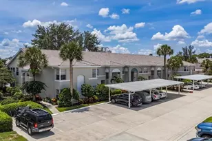 13040 Castle Harbour Dr, Naples, FL 34110 - Photo 32