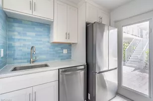 604 12th Ave S, Naples, FL 34102 - Photo 6