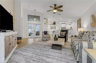 1106 Jardin Dr, Naples, FL 34104 - Photo 4