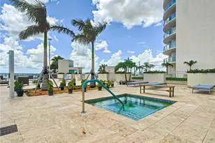 3000 Oasis Grand Blvd, Fort Myers, FL 33916 - Photo 34