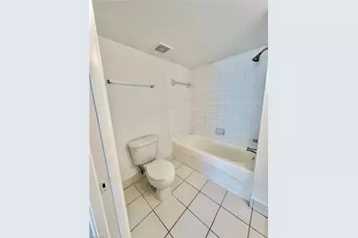 1260 Wildwood Lakes Blvd #204, Naples, FL 34104 - Photo 12