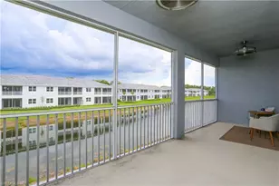 2665 Seychelles Cir, Naples, FL 34112 - Photo 8