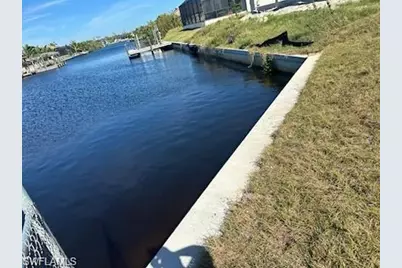 2300 NW 38th Pl, Cape Coral, FL 33993 - Photo 2