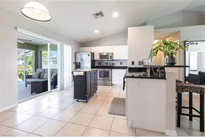 3034 SW 14th Ave, Cape Coral, FL 33914 - Photo 8