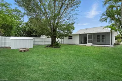 1336 Highlands Dr, Naples, FL 34103 - Photo 16