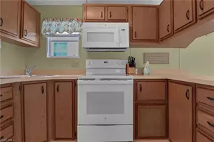 3213 Debbie Ln, Bonita Springs, FL 34134 - Photo 14