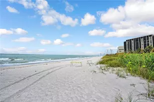 10701 Gulf Shore Dr, Naples, FL 34108 - Photo 32