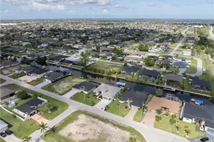 2502 SW 17th Ave, Cape Coral, FL 33914 - Photo 10