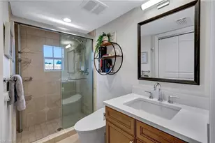 709 Teal Ct, Naples, FL 34108 - Photo 16