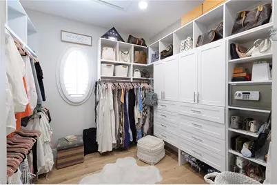 709 Teal Ct, Naples, FL 34108 - Photo 10