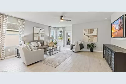 1918 NW 10th Ave, Cape Coral, FL 33993 - Photo 4