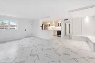 222 Harbour Dr, Naples, FL 34103 - Photo 14