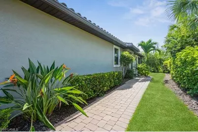 8070 Calle Canovas St, Naples, FL 34114 - Photo 24