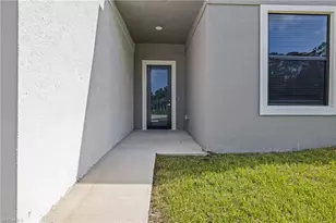 130 Viewpoint Dr, Lehigh Acres, FL 33972 - Photo 4