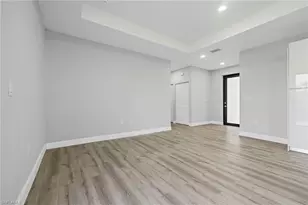 130 Viewpoint Dr, Lehigh Acres, FL 33972 - Photo 10