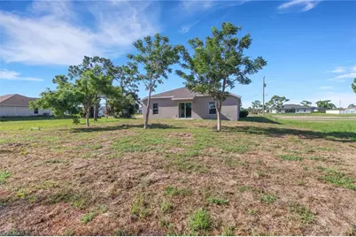 2857 NW 27th St, Cape Coral, FL 33993 - Photo 26