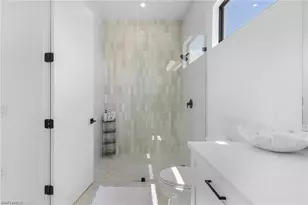 678 95th Ave N, Naples, FL 34108 - Photo 28