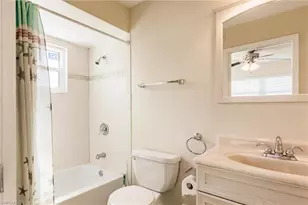 3042 SW 10th Pl, Cape Coral, FL 33914 - Photo 14