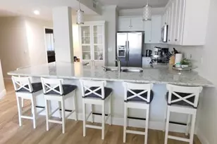 7655 Pebble Creek Cir, Naples, FL 34108 - Photo 4
