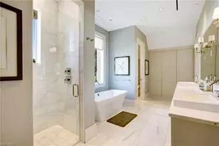 12 6th St S, Naples, FL 34102 - Photo 26