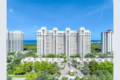 7117 Pelican Bay Blvd #PH 17, Naples, FL 34108 - Photo 20