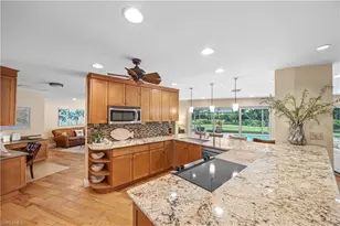 675 Harbour Dr, Naples, FL 34103 - Photo 14