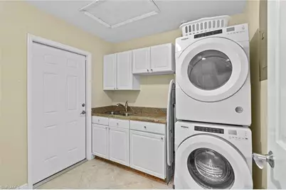 675 Harbour Dr, Naples, FL 34103 - Photo 26