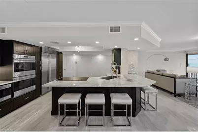 9653 Gulf Shore Dr #203, Naples, FL 34108 - Photo 4