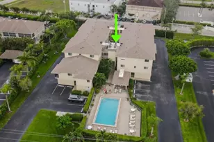 835 W Elkcam Cir, Marco Island, FL 34145 - Photo 2