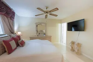 835 W Elkcam Cir, Marco Island, FL 34145 - Photo 36