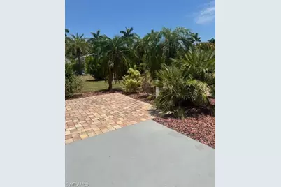 5490 Cypress Trail Resort Cir, Fort Myers, FL 33905 - Photo 4