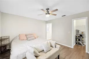 309 SE 15th St, Cape Coral, FL 33990 - Photo 16