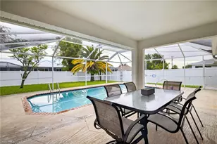309 SE 15th St, Cape Coral, FL 33990 - Photo 24