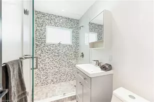 134 16th Ave S, Naples, FL 34102 - Photo 22