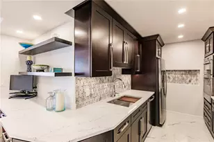 4001 Gulf Shore Blvd N, Naples, FL 34103 - Photo 14