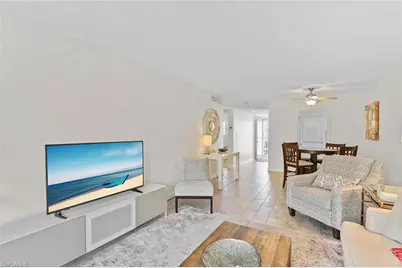 72 7th St S #208, Naples, FL 34102 - Photo 6