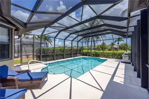 3820 Ruby Way, Naples, FL 34114 - Photo 2