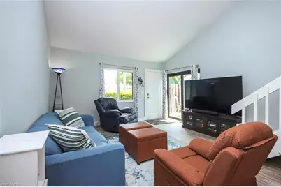 8849 Somerset Blvd, Fort Myers, FL 33919 - Photo 4