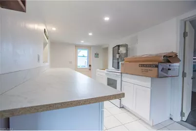 2595 Pine St, Matlacha, FL 33993 - Photo 8