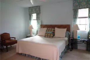 610 Laguna Royale Blvd, Naples, FL 34119 - Photo 28